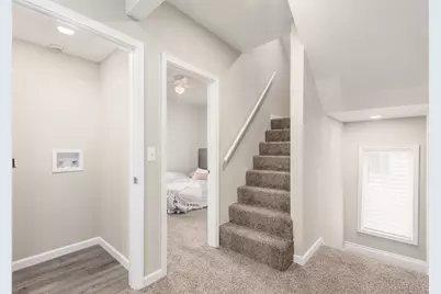 557 E Gates Street, Columbus, OH 43206 - Photo 17