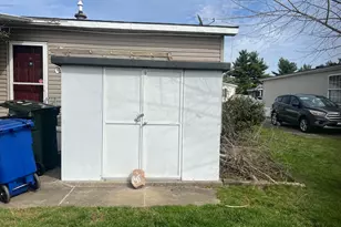 4117 Kershaw Dr, Columbus, OH 43207 - Photo 9