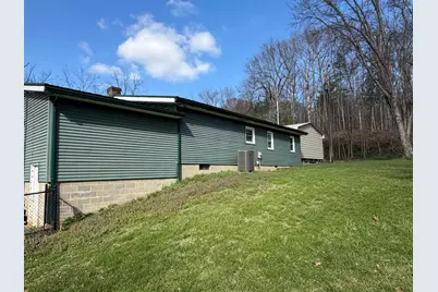 12519 Pleasant Valley Road, Rockbridge, OH 43149 - Photo 31