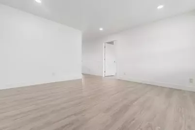 5301 Negley Court, Columbus, OH 43232 - Photo 15