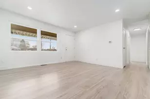 5301 Negley Ct, Columbus, OH 43232 - Photo 13