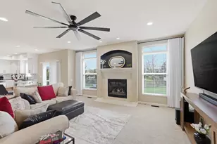 7524 Center Green Dr, Westerville, OH 43082 - Photo 9