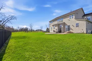 7524 Center Green Dr, Westerville, OH 43082 - Photo 51