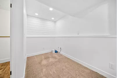 8576 Renaa Avenue, Galloway, OH 43119 - Photo 15