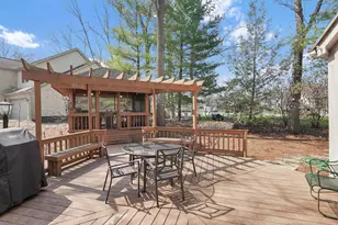 291 Glen Village Ct, Powell, OH 43065 - Photo 13