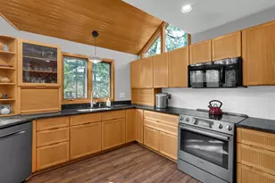 291 Glen Village Ct, Powell, OH 43065 - Photo 5