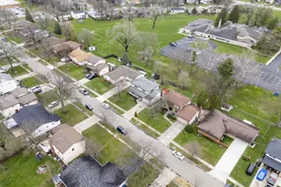 6100 Darby Ln, Columbus, OH 43229 - Photo 39