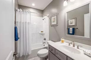 8015 Summitpoint Pl, Lewis Center, OH 43035 - Photo 21