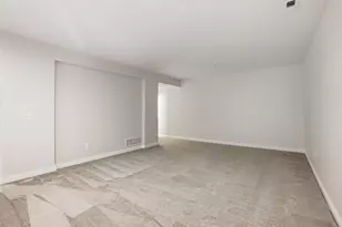 361 Cloverhill Dr, Galloway, OH 43119 - Photo 47