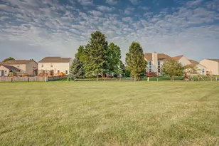 1589 Morrison Farms Dr, Blacklick, OH 43004 - Photo 47