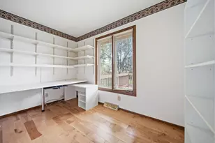 742 Gatehouse Ln, Columbus, OH 43235 - Photo 33