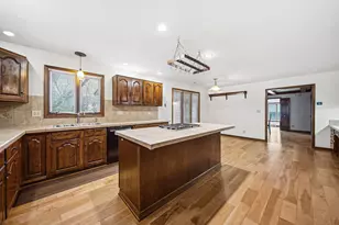 742 Gatehouse Ln, Columbus, OH 43235 - Photo 27