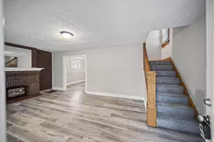 446 S Eureka Ave, Columbus, OH 43204 - Photo 3