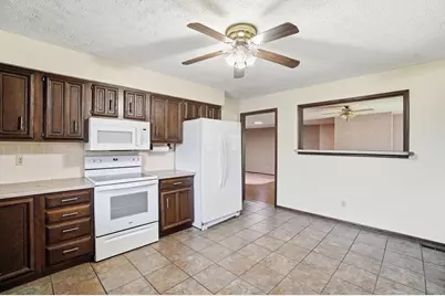 6395 Royalton Drive, Galloway, OH 43119 - Photo 7