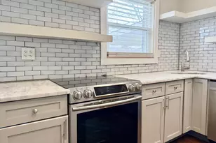 305 Danhurst Rd, Columbus, OH 43228 - Photo 13