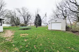 687 W Elm St, Washington Court House, OH 43160 - Photo 23