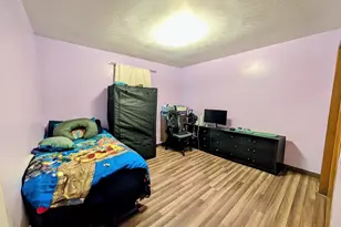 687 W Elm St, Washington Court House, OH 43160 - Photo 13