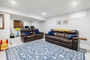 4006 Sandy Ridge Dr, Columbus, OH 43204 - Photo 29