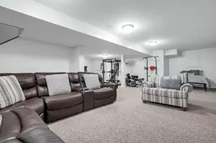 636 Kelburn Ln, Pickerington, OH 43147 - Photo 43