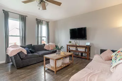 623 Azalea Fields Drive, Blacklick, OH 43004 - Photo 7