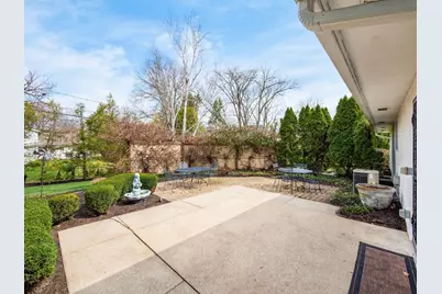 880 Lynbrook Road, Columbus, OH 43235 - Photo 5