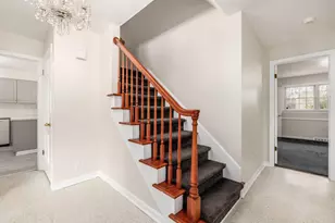 880 Lynbrook Rd, Columbus, OH 43235 - Photo 9