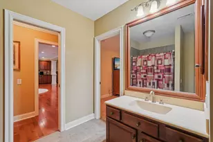 3848 Stonewater Dr, Columbus, OH 43221 - Photo 39