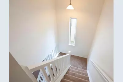 3795 Heatherglen Drive, Columbus, OH 43221 - Photo 7