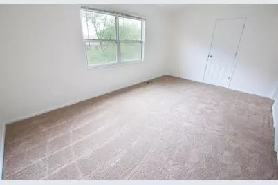 3795 Heatherglen Drive, Columbus, OH 43221 - Photo 9