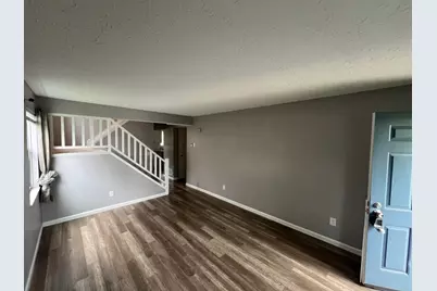 3865 Heatherglen Drive, Columbus, OH 43221 - Photo 3