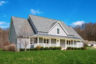 2435 Freedom Ln, Zanesville, OH 43701 - Photo 1