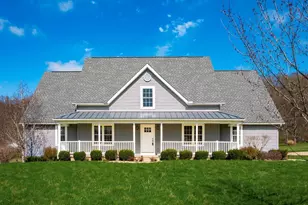 2435 Freedom Ln, Zanesville, OH 43701 - Photo 3