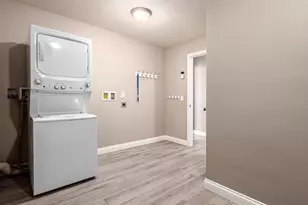 2435 Freedom Ln, Zanesville, OH 43701 - Photo 35