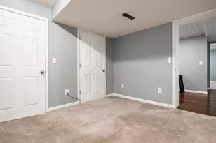 2435 Freedom Ln, Zanesville, OH 43701 - Photo 49