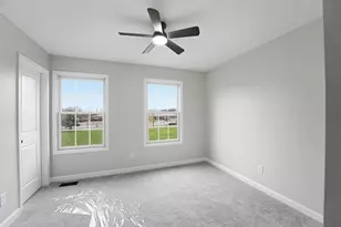 8943 Emerald Hill Dr, Lewis Center, OH 43035 - Photo 29