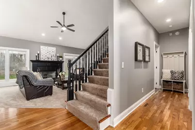 5681 Streamside Drive, Galena, OH 43021 - Photo 9