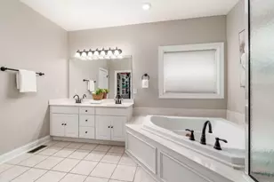 5681 Streamside Dr, Galena, OH 43021 - Photo 23