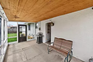 947 Norris Dr, Columbus, OH 43224 - Photo 27