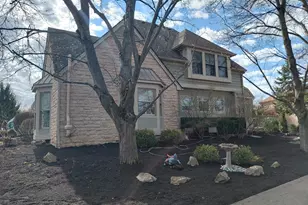 8610 Craigston Ct, Dublin, OH 43017 - Photo 59