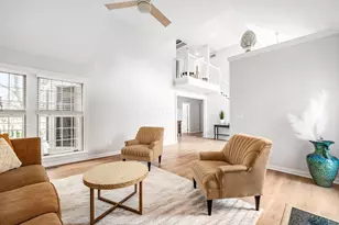 8610 Craigston Ct, Dublin, OH 43017 - Photo 9