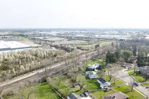 464 Yarmouth Ln, Columbus, OH 43228 - Photo 35