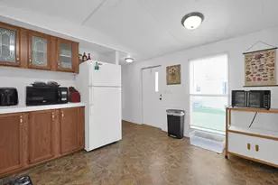 1100 Thornwood Dr SW, Heath, OH 43056 - Photo 13