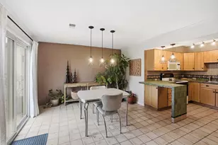 1404 Lake Shore Dr, Columbus, OH 43204 - Photo 11