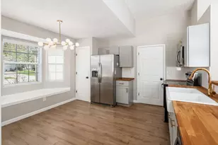 7682 Traphill Ct, Columbus, OH 43235 - Photo 9