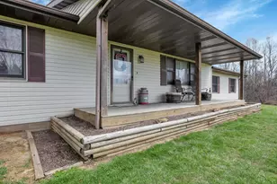 9100 State Route 664 N, Logan, OH 43138 - Photo 5