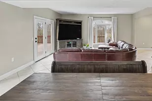 10444 Dayton Cincinnati Pike, Miamisburg, OH 45342 - Photo 21