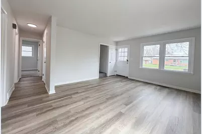 413 Sherwood Drive W, Newark, OH 43055 - Photo 13