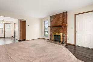 2391 Bethel Rd, Columbus, OH 43220 - Photo 7