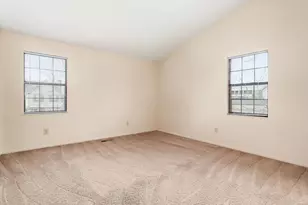 2391 Bethel Rd, Columbus, OH 43220 - Photo 19