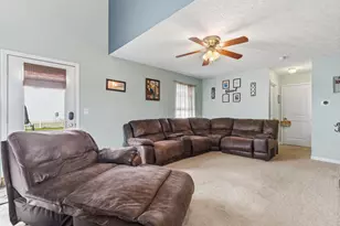 222 Dowler Dr, South Bloomfield, OH 43103 - Photo 5